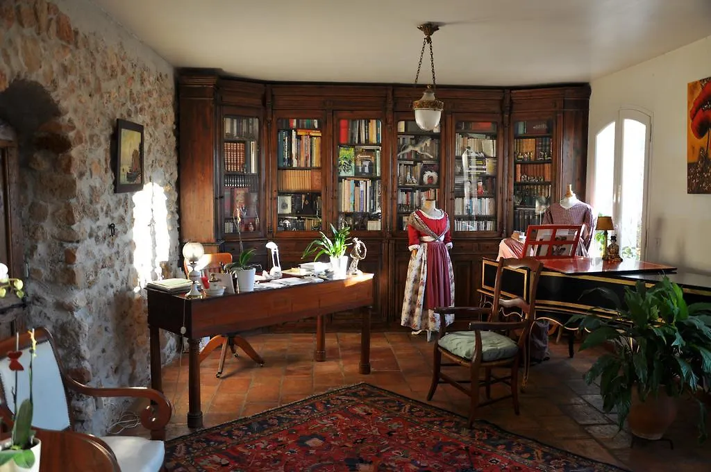 La Masure Bed & Breakfast Gemenos