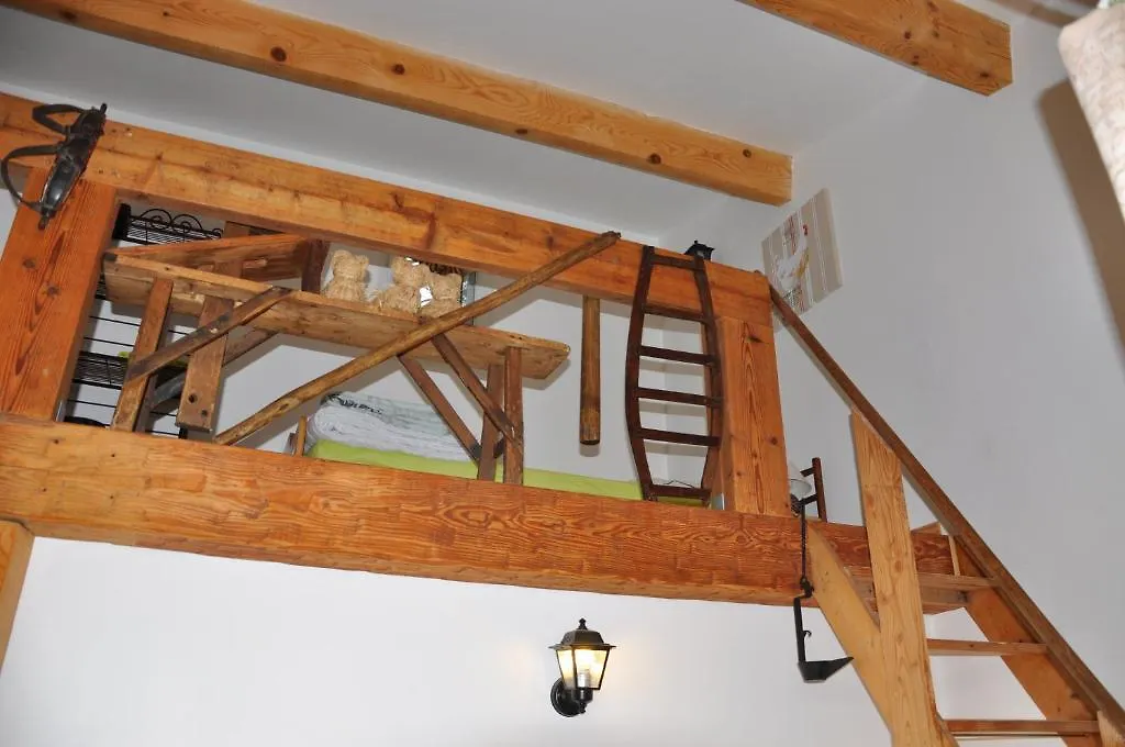 La Masure Bed & Breakfast Gemenos