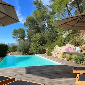 Bed & Breakfast Les Tetes De Mules - Adults Only, Gemenos